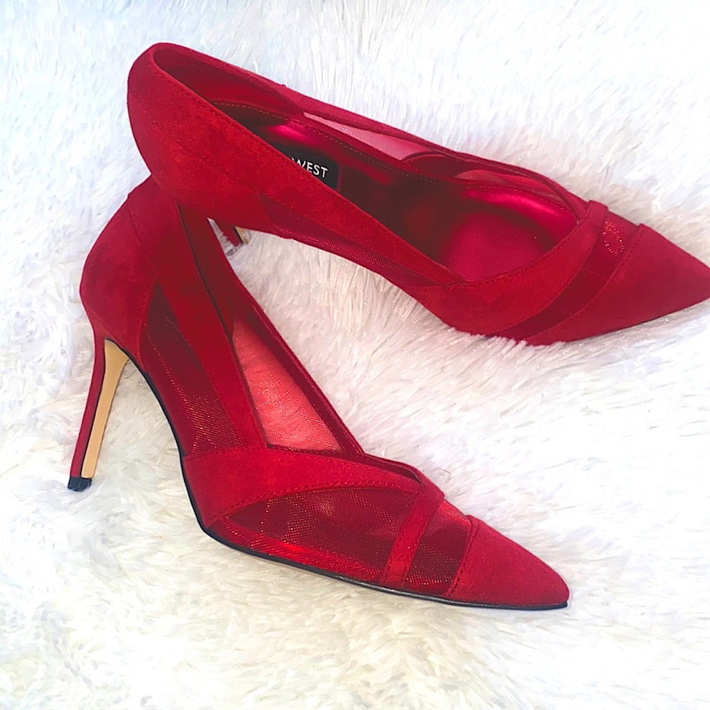 Nine West red pumps